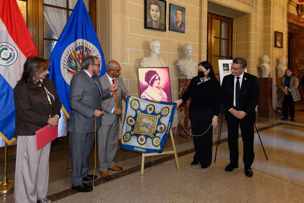 Homenaje a Serafina Dávalos en el marco de su incorporación a la Galería de Heroínas y Héroes de las Américas de la OEA.